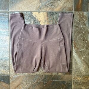 Colorfulkoala High Waisted Leggings 7/8 Length with Pockets Size Medium